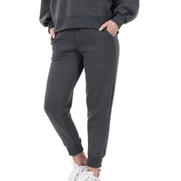 New 2 piece sweatshirt and sweatpants set charcoal dark gray balloon sleeve - Picture 3 of 9